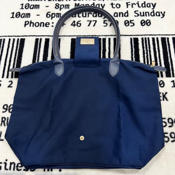 Singapore Airlines Exclusive Foldable Cloth Shoulder Bag - Picture 5 of 8